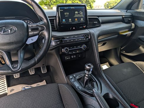 Used 2019 Hyundai Veloster N N FWD image 20