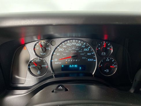 New 2025 GMC Savana 3500 Extended w/ Driver Convenience Package image 15