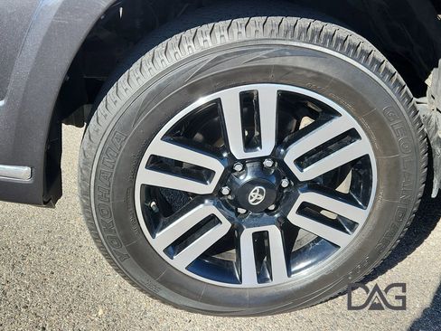 Used 2019 Toyota 4Runner Limited image 10