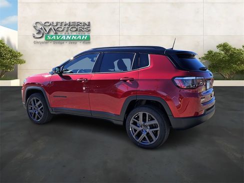 New 2026 Jeep Compass Limited w/ Sun, Sound & Navigation Group image 3