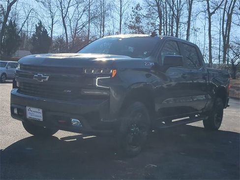 Used 2022 Chevrolet Silverado 1500 LT Trail Boss w/ Convenience Package II image 7