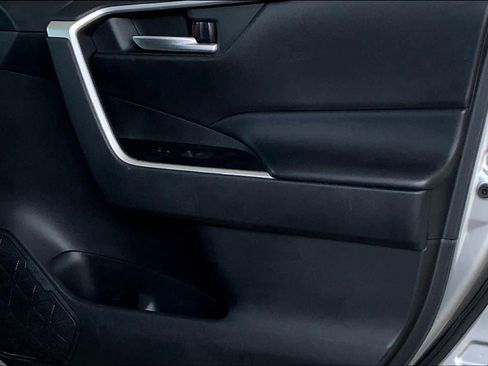 Used 2023 Toyota RAV4 XLE image 22