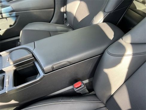 Used 2019 Lexus ES 350 image 19