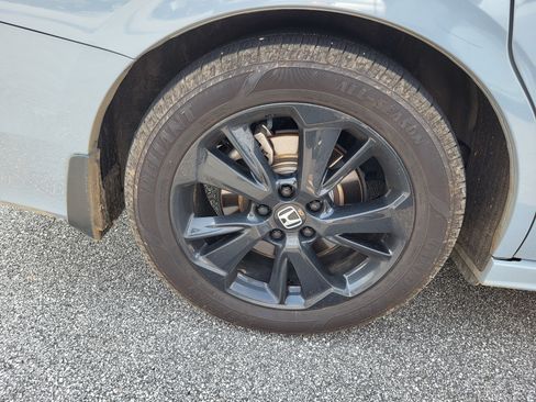 Used 2024 Honda Odyssey Sport image 7