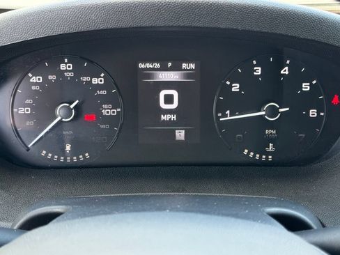 Used 2023 RAM ProMaster 2500 FWD image 21