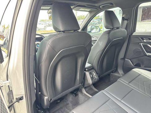 Used 2025 BMW X1 xDrive28i w/ Convenience Package AWD/4WD image 17
