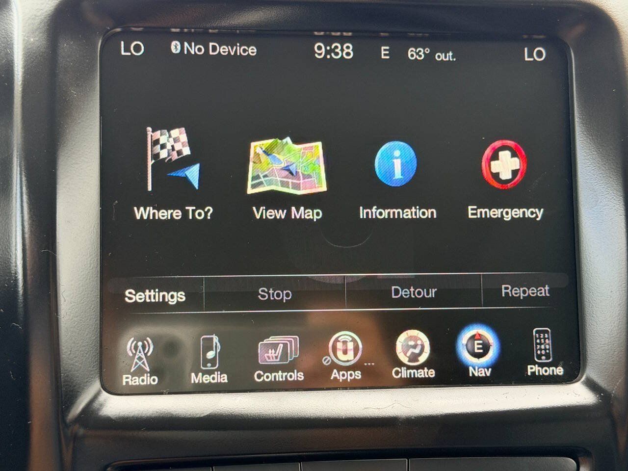Used 2018 Jeep Cherokee Limited w/ Trailer Tow Group AWD/4WD image 44