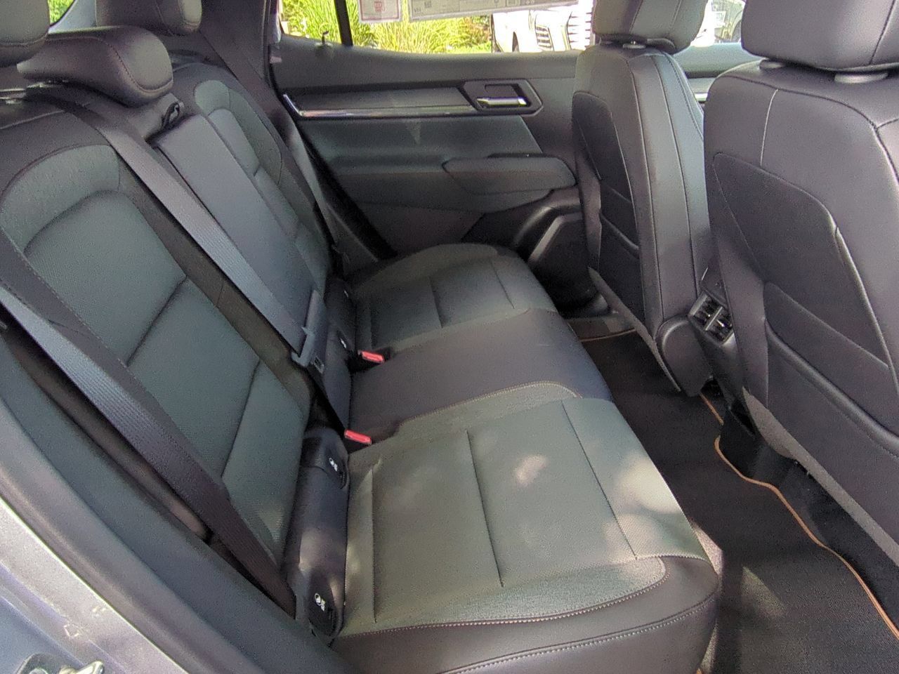 Used 2026 GMC Terrain AT4 w/ Technology Package II AWD/4WD image 26