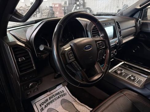 Used 2019 Ford Expedition Limited w/ Equipment Group 303A image 8