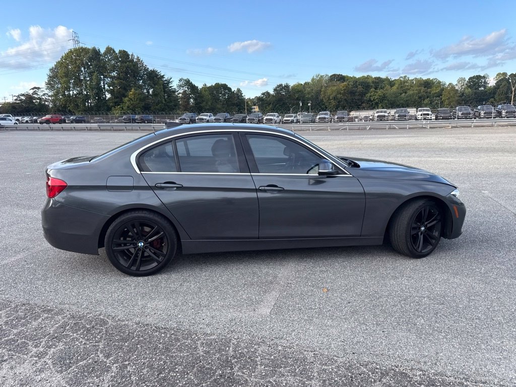 Used 2016 BMW 328i xDrive Sedan w/ Premium Package AWD/4WD image 12