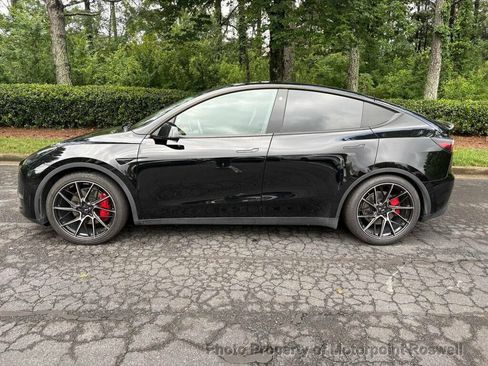Used 2022 Tesla Model Y Performance AWD/4WD image 6