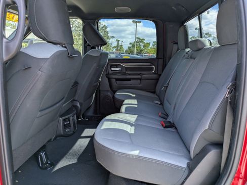 Used 2024 RAM 2500 Big Horn w/ Safety Group image 12