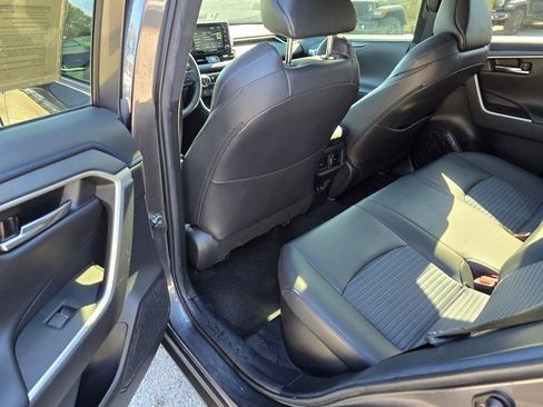 Used 2021 Toyota RAV4 XSE image 29