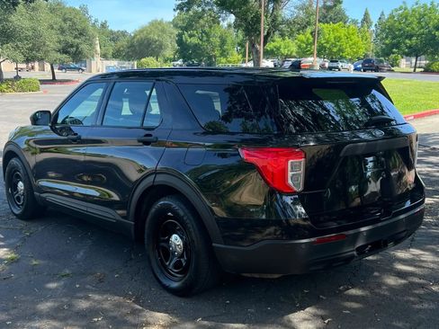 Used 2020 Ford Explorer 4WD Police Interceptor image 6