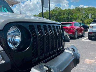 Used 2021 Jeep Gladiator Sport