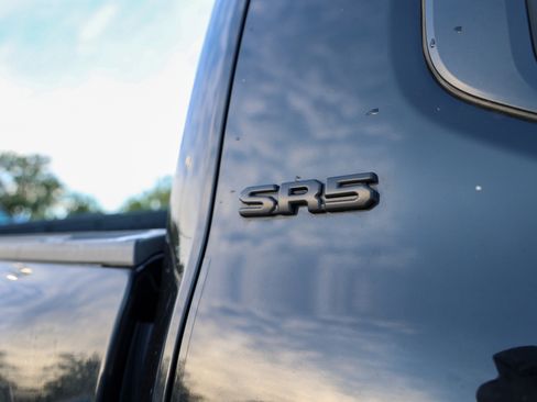 Used 2024 Toyota Tacoma SR5 RWD image 12
