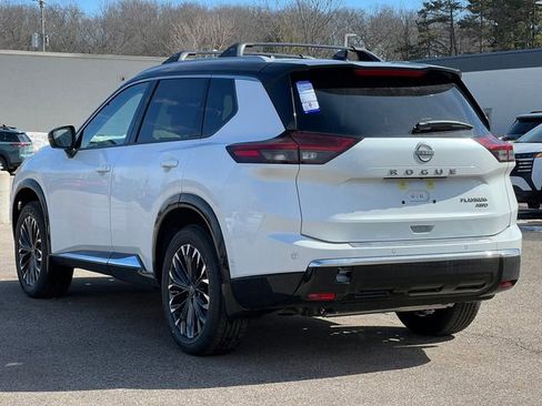 New 2026 Nissan Rogue Platinum w/ Platinum Premium Package image 8
