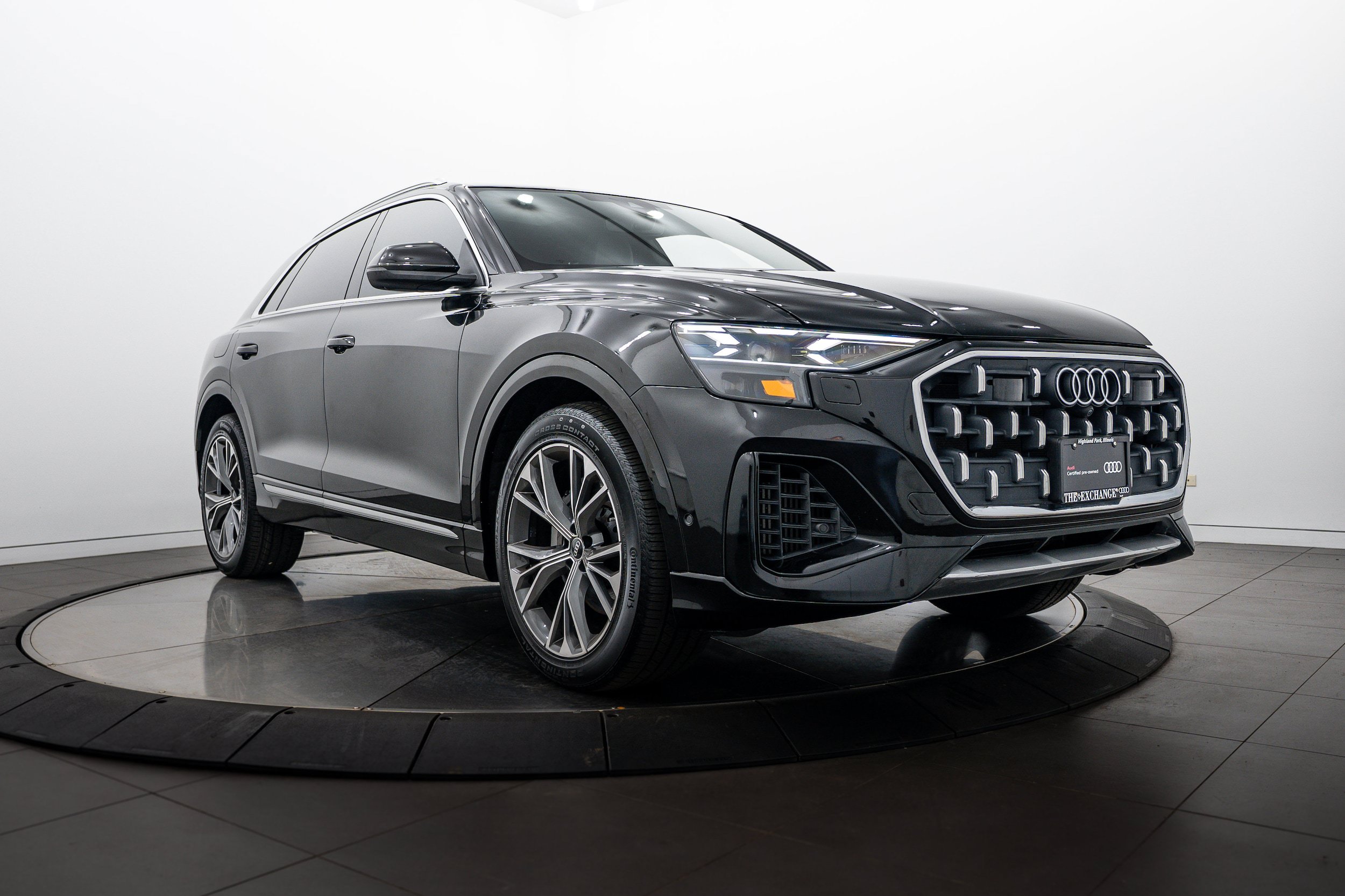 Certified 2024 Audi Q8 Prestige w/ Prestige Package AWD/4WD image 1