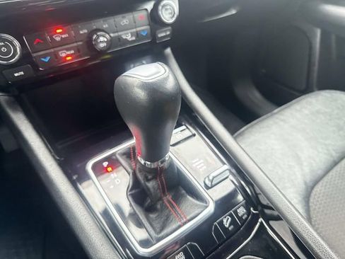 Used 2024 Jeep Compass Trailhawk image 28