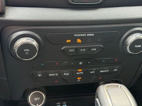 Certified 2021 Ford Ranger Lariat w/ Tremor Off-Road Package image 18