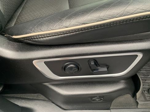 Used 2021 RAM 1500 Laramie w/ Night Edition AWD/4WD image 14