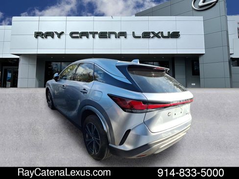 Used 2024 Lexus RX 350 Premium w/ Accessory Package (Z1) image 4