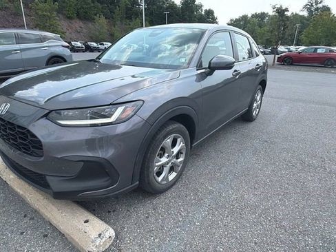 Used 2023 Honda HR-V LX image 6