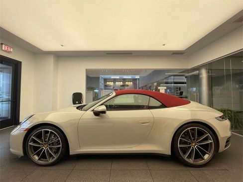 Certified 2023 Porsche 911 Carrera image 34