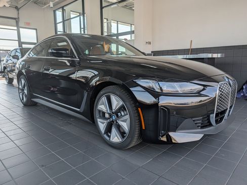 New 2026 BMW i4 xDrive40i w/ Parking Assistance Package image 1