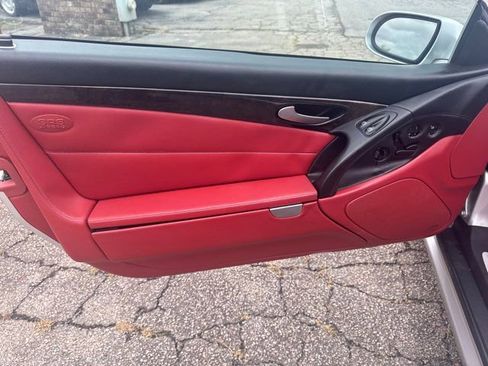 Used 2005 Mercedes-Benz SL 500 w/ AMG Sport Pkg image 15