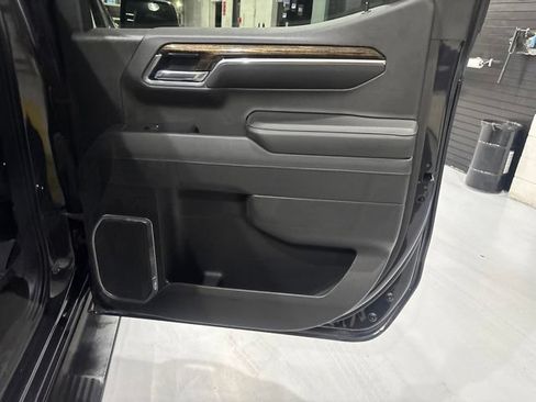 Used 2022 GMC Sierra 1500 Elevation w/ Elevation Premium Package AWD/4WD image 41