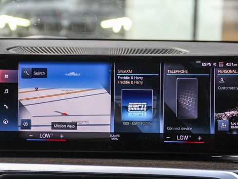 Used 2023 BMW 330i Sedan w/ Premium Package image 14