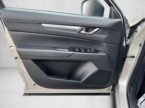 Used 2024 MAZDA CX-5 AWD 2.5 S w/ Select Package image 12