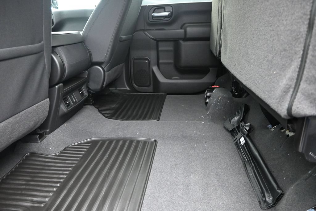 New 2026 Chevrolet Silverado 2500 Custom w/ Custom Value Package AWD/4WD image 17