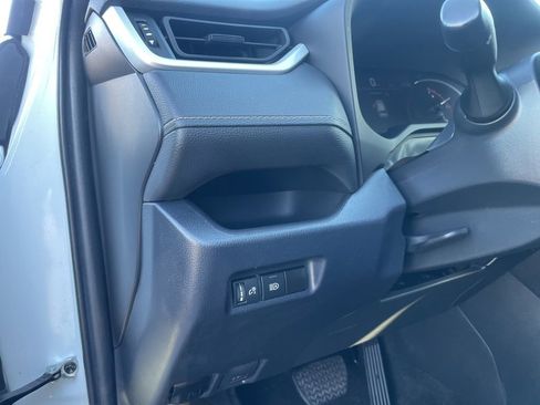 Used 2023 Toyota RAV4 XLE image 20