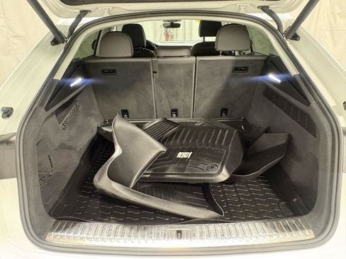 Used 2019 Audi Q8 Premium AWD/4WD image 25
