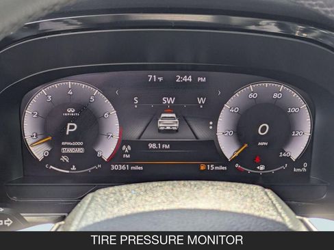 Used 2023 INFINITI QX60 Luxe w/ Performance Audio Package FWD image 19
