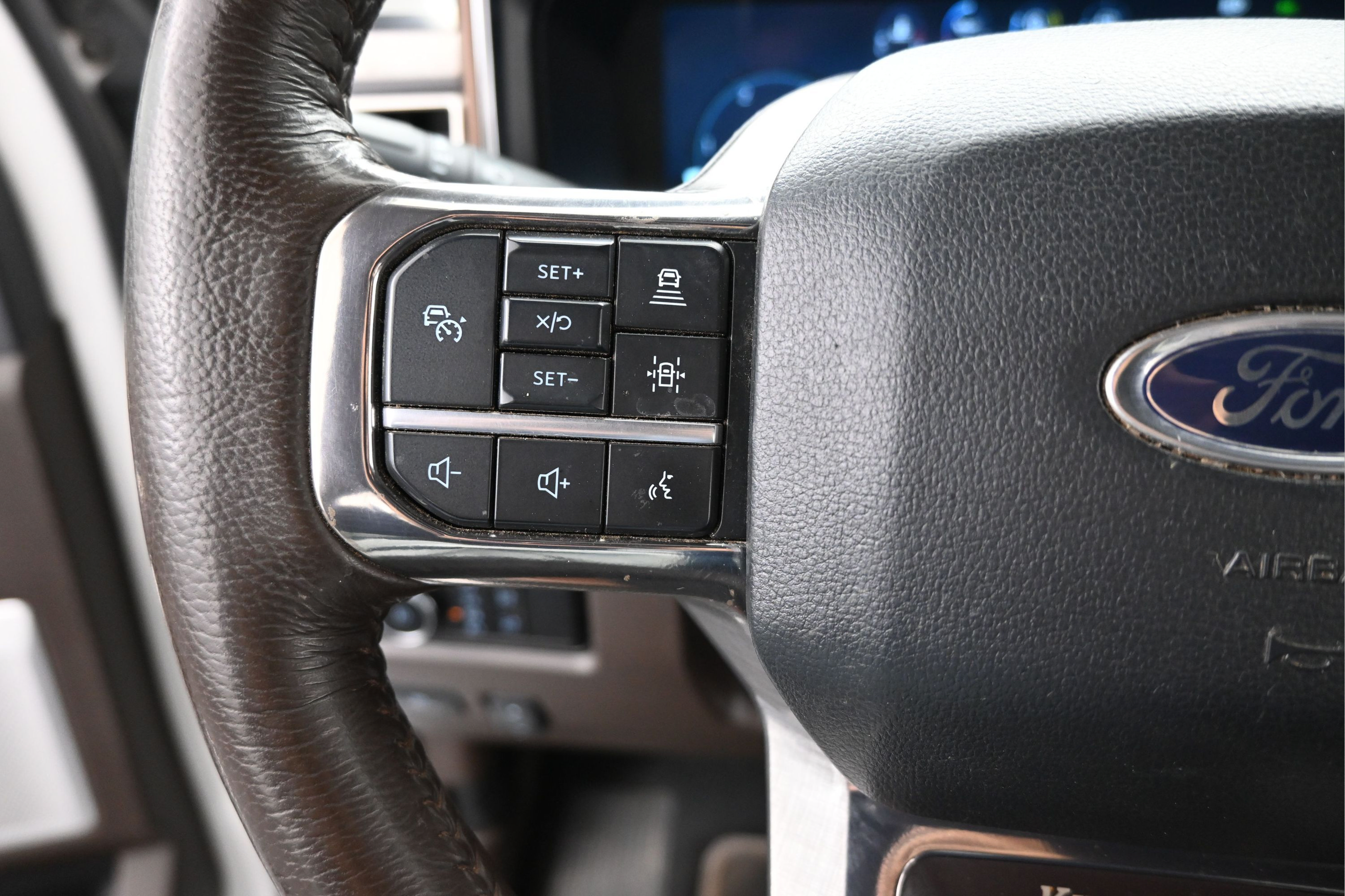 Used 2024 Ford F250 King Ranch w/ Chrome Package AWD/4WD image 14