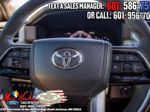 Used 2025 Toyota Sequoia Capstone image 18