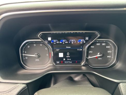 Used 2021 GMC Yukon XL Denali image 7