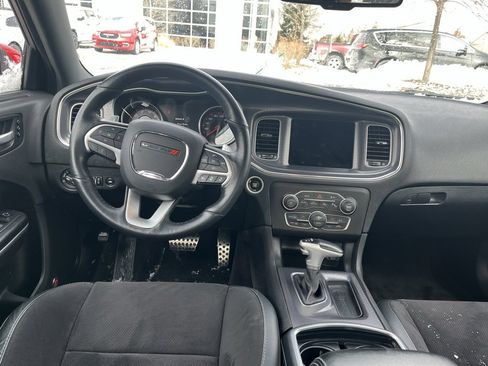 Used 2017 Dodge Charger R/T Scat Pack w/ Technology Group image 7