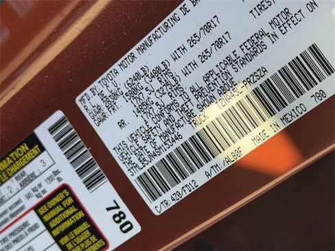 Used 2025 Toyota Tacoma TRD Off-Road image 10