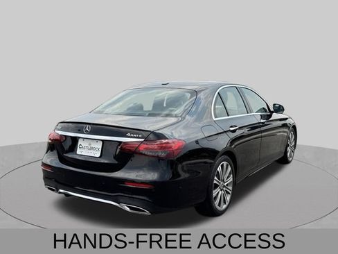 Used 2022 Mercedes-Benz E 450 4MATIC Sedan image 6