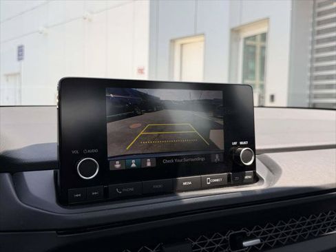 Used 2024 Honda Accord EX image 31