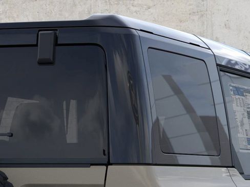 New 2026 Ford Bronco Badlands image 25