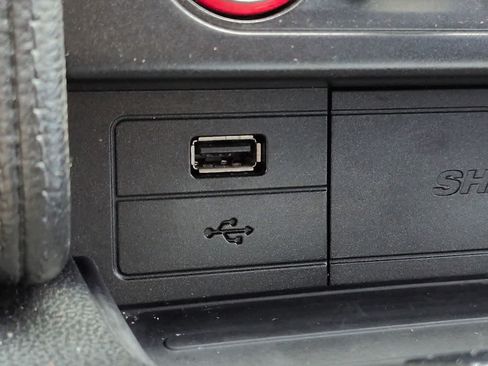 Used 2015 Ford Mustang GT Premium w/ Equipment Group 401A RWD image 20