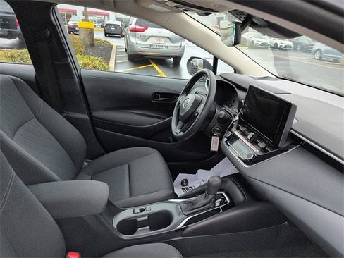 Certified 2024 Toyota Corolla LE image 10