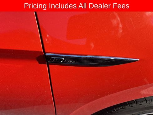 Used 2019 Volkswagen Jetta R-Line FWD image 3