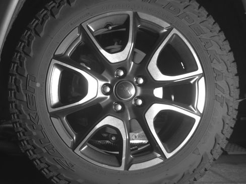 Used 2025 Jeep Compass Trailhawk image 14