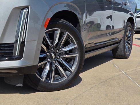 Used 2023 Cadillac Escalade Sport w/ Touring Package AWD/4WD image 7
